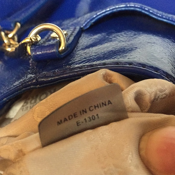 Michael Kors Jet Set Blue Patent Leather Tote - Picture 7 of 7